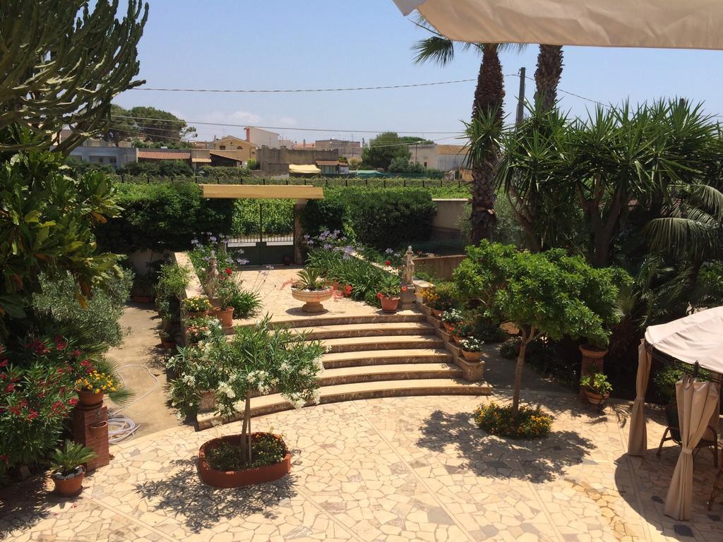 Holiday Home Mediterraneo Marsala Phòng bức ảnh